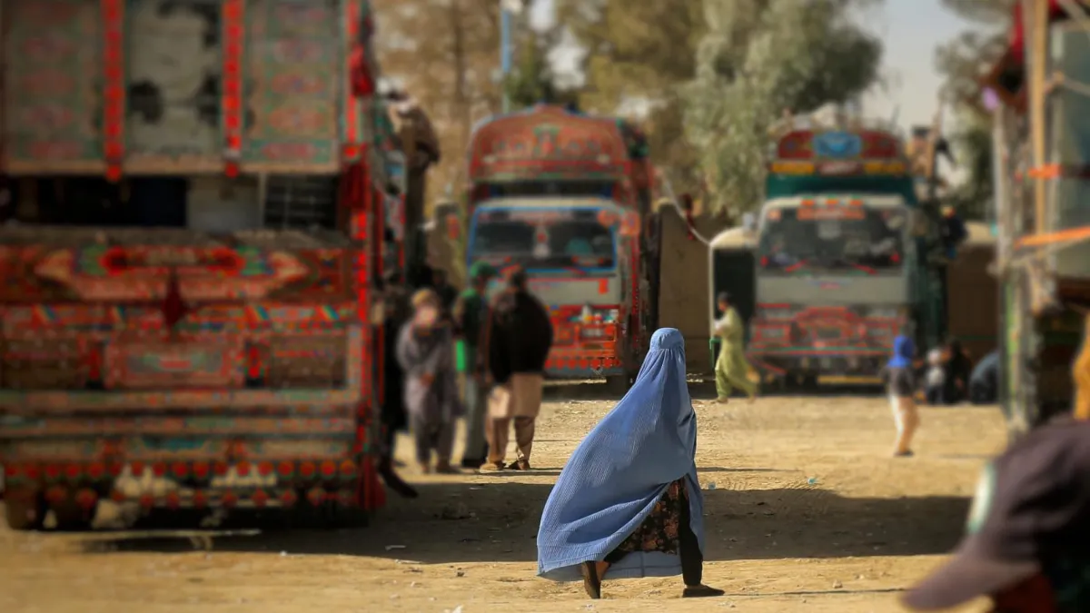 Islam Qala border